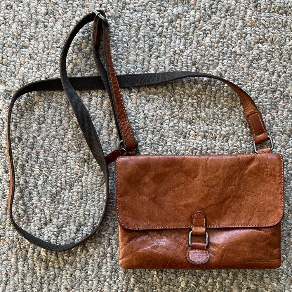 Jack Georges voyager wallet on a string